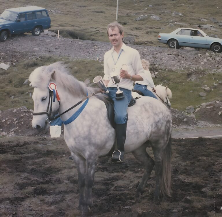 Til lukku við teimum sjeyti Hjalmar